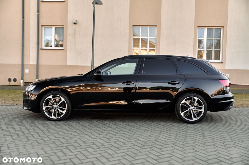 Audi A4 Avant - 11