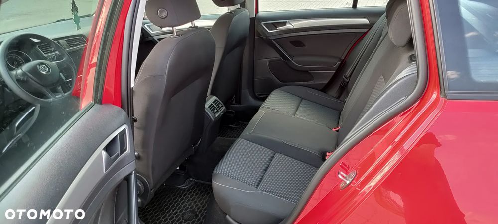 Volkswagen Golf 1.6 TDI (BlueMotion Technology) Comfortline - 11
