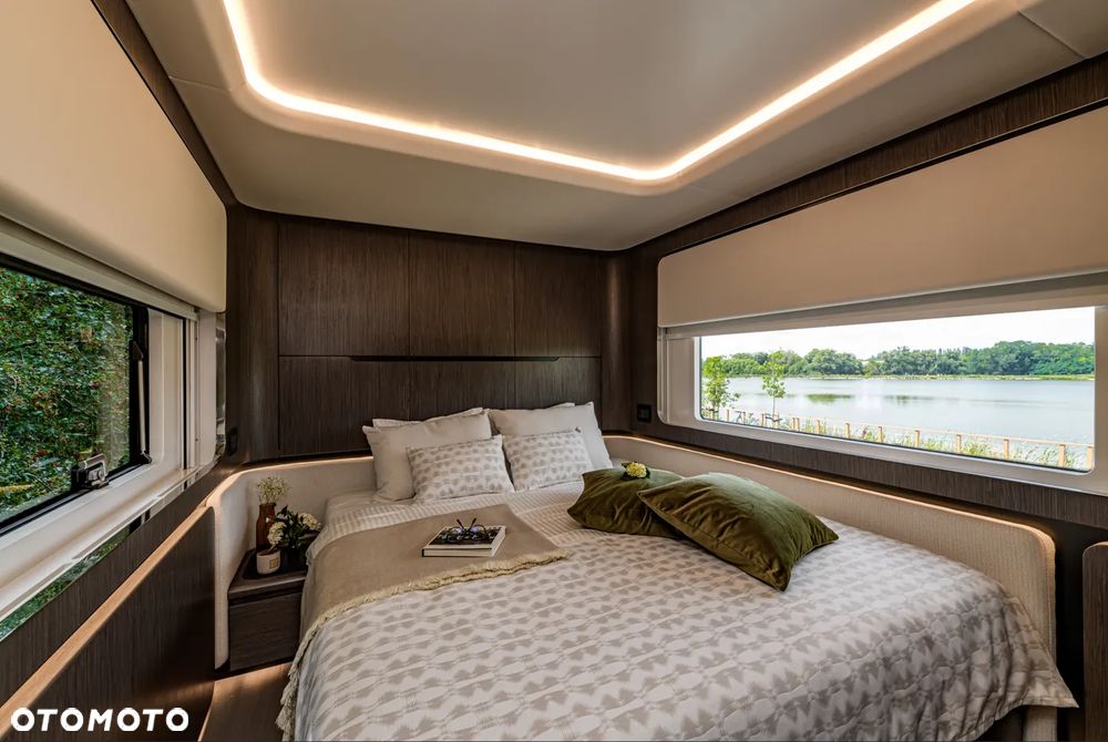 Dembell Land Yacht Prime - 32