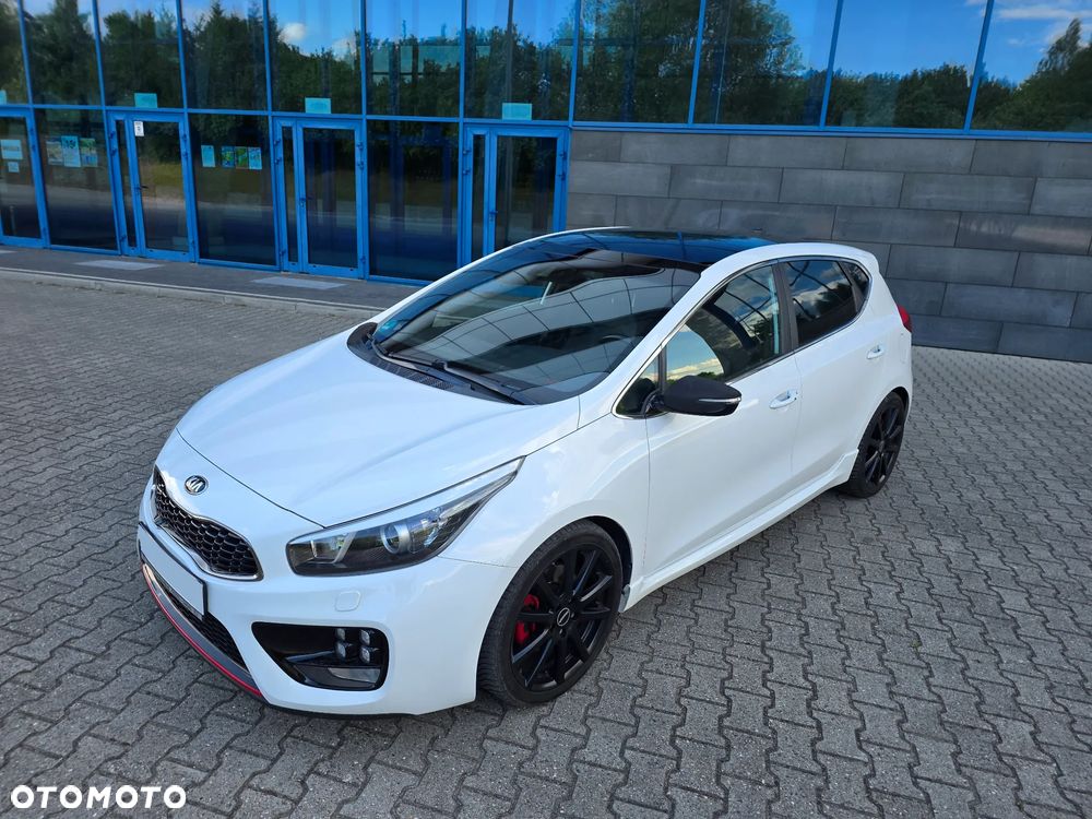 Kia Ceed 1.6 T-GDI GT-Track - 10