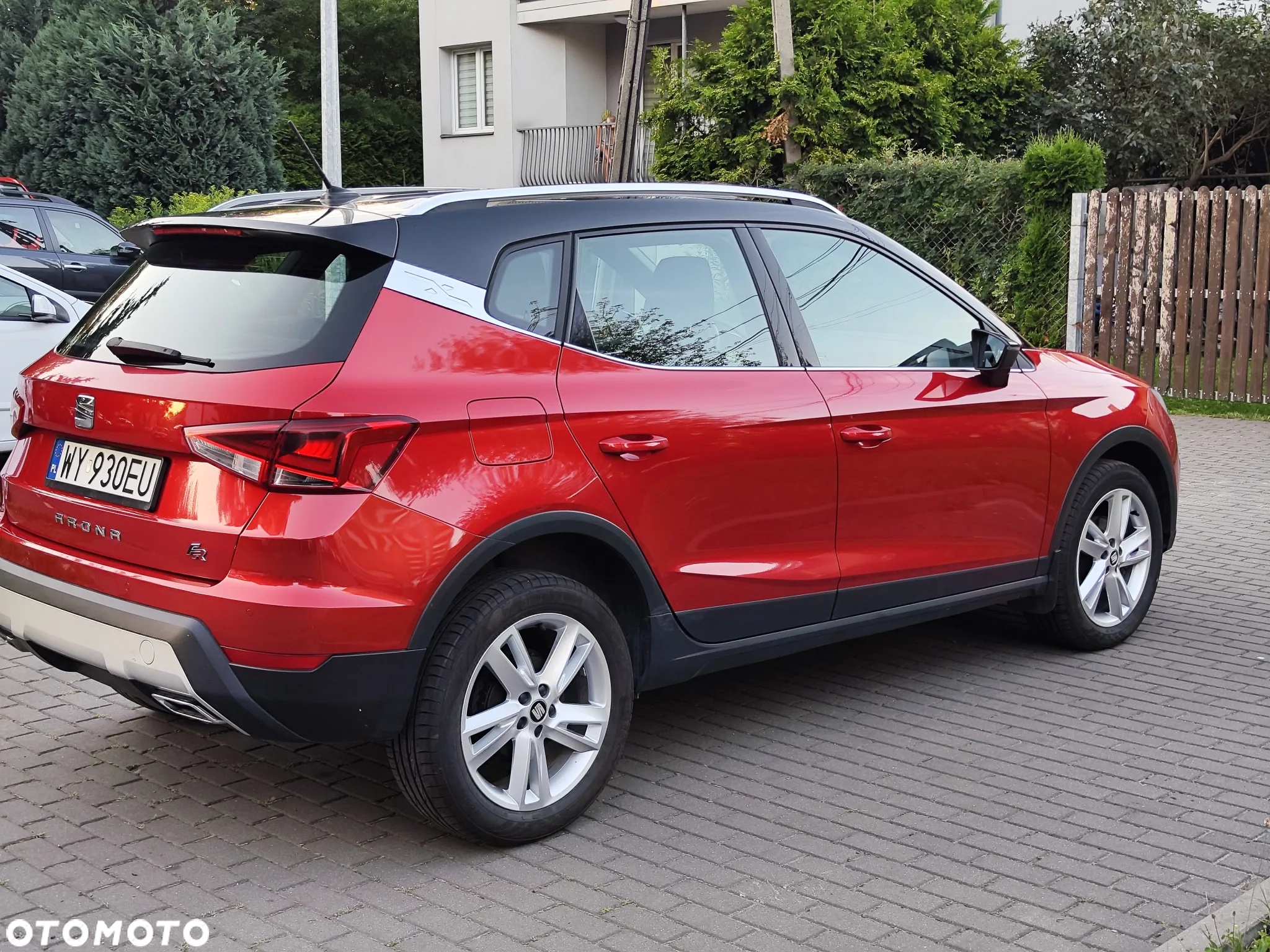 Seat Arona 1.0 TSI FR Black Edition S&S - 4