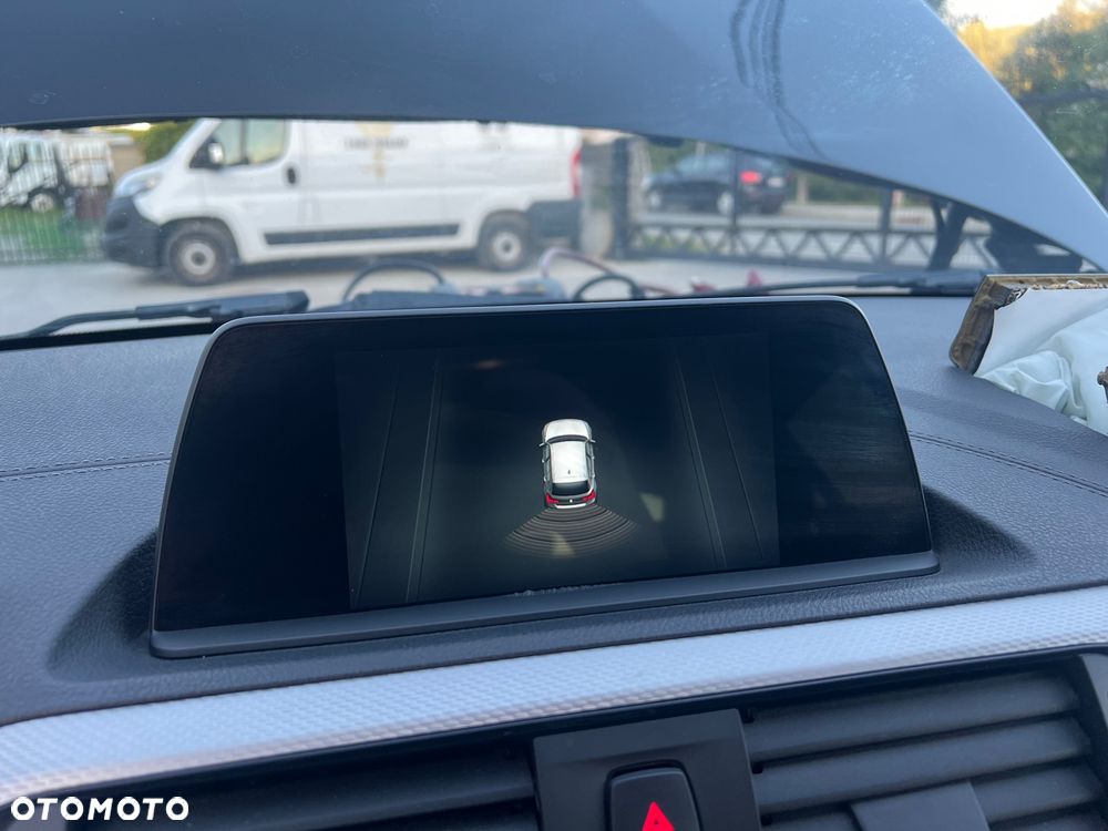 BMW Seria 1 125i Edition M Sport Shadow - 13