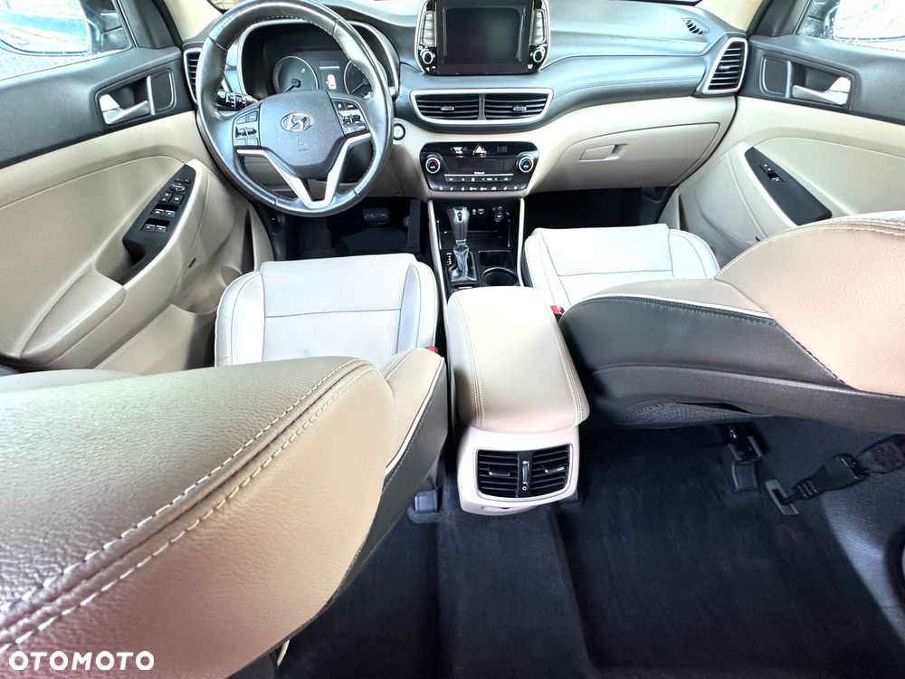 Hyundai Tucson - 14