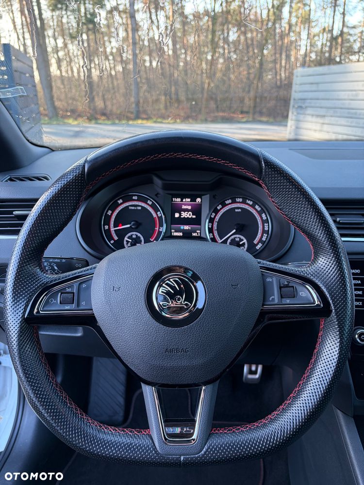 Skoda Octavia 2.0 TSI RS 230 - 20