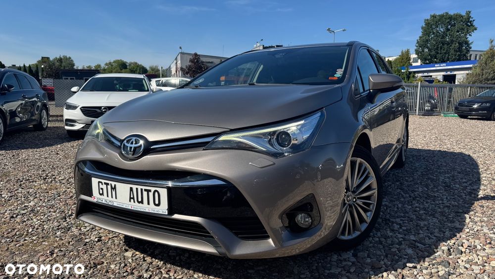 Toyota Avensis Touring Sports 1.8 Multidrive S Executive - 2