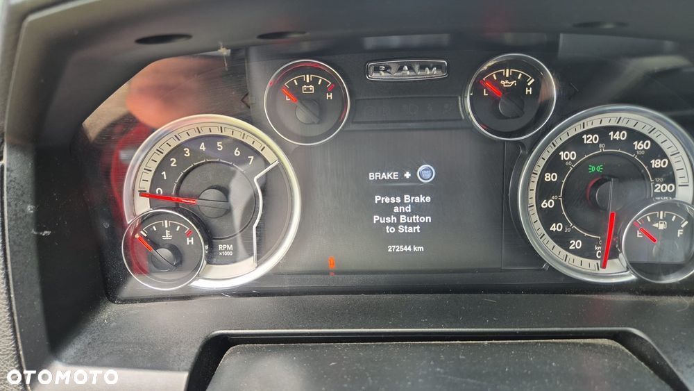 Dodge RAM 5.7 4x4 - 11