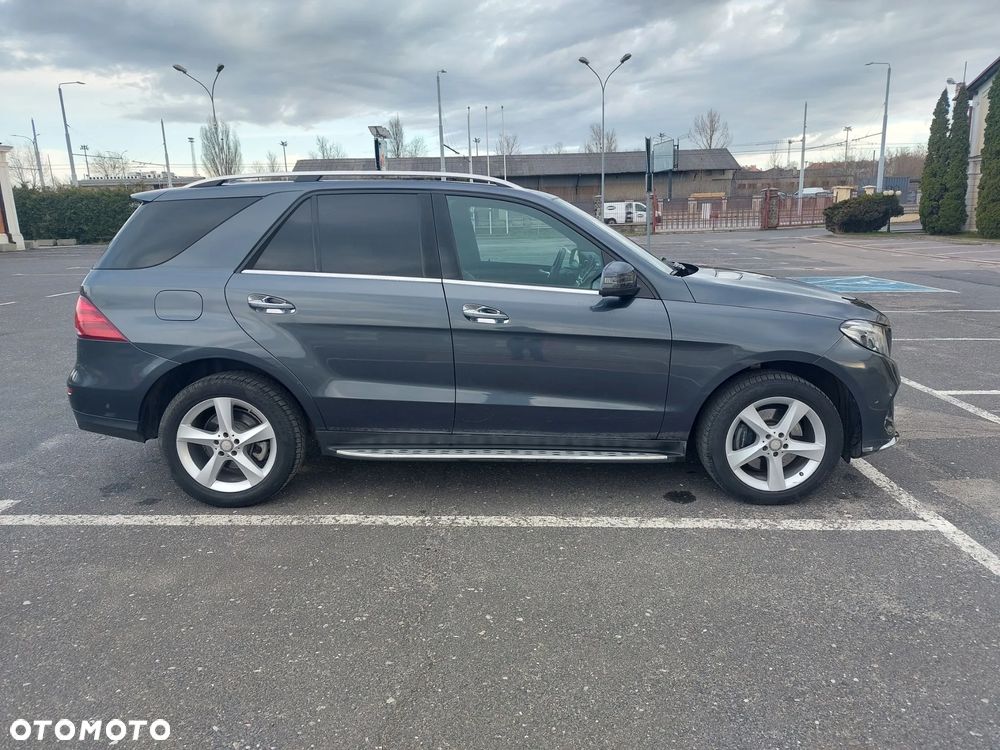Mercedes-Benz GLE 250 d 4-Matic - 2