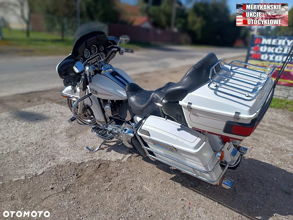 Harley-Davidson FLHTCU Ultra - 4