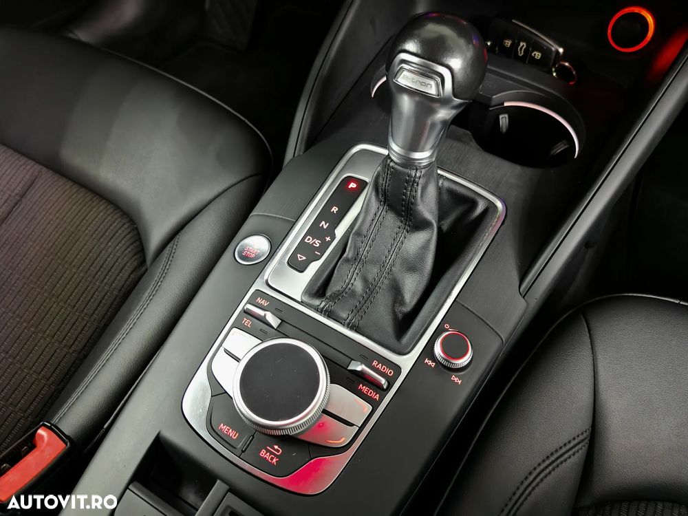 Audi A3 1.4 TFSI Sportback e-tron Ambiente - 12