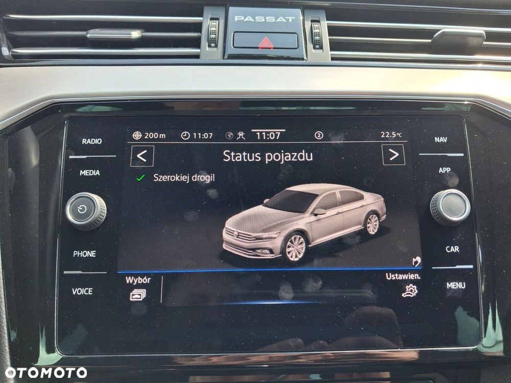 Volkswagen Passat - 27