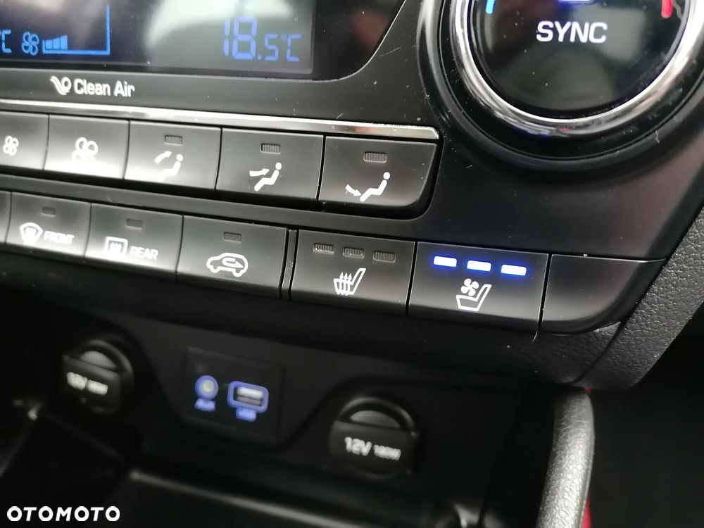 Hyundai Tucson 2.0 CRDI 4WD Premium - 25