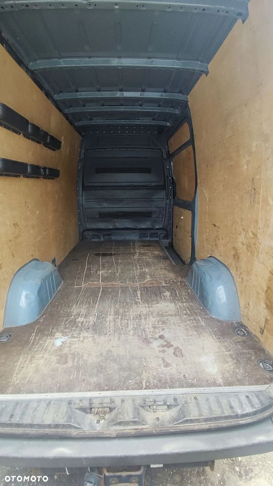 Mercedes-Benz Sprinter - 8
