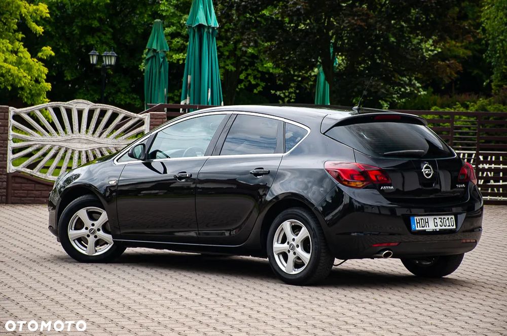 Opel Astra 1.6 Turbo Edition Sport - 13