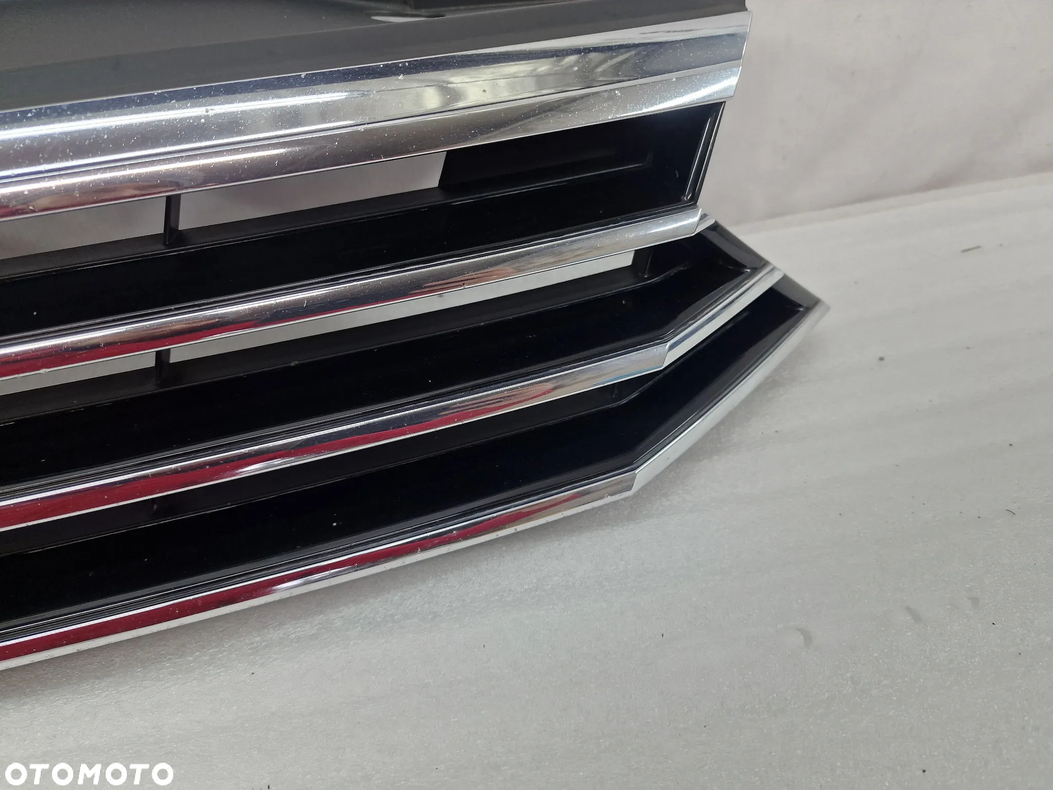VW PASSAT B8 3G0 14- ATRAPA / GRILL ZDERZAKA PRZEDNIEGO PRZÓD , NR 3G0853653 / 3G0853651 , NR AUKCJI GL702 - 10