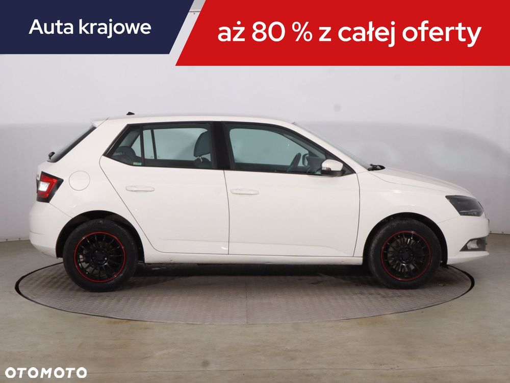 Skoda Fabia - 8