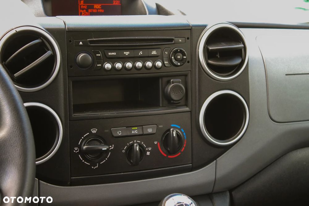 Peugeot Partner 1.6 BlueHDi Active - 37