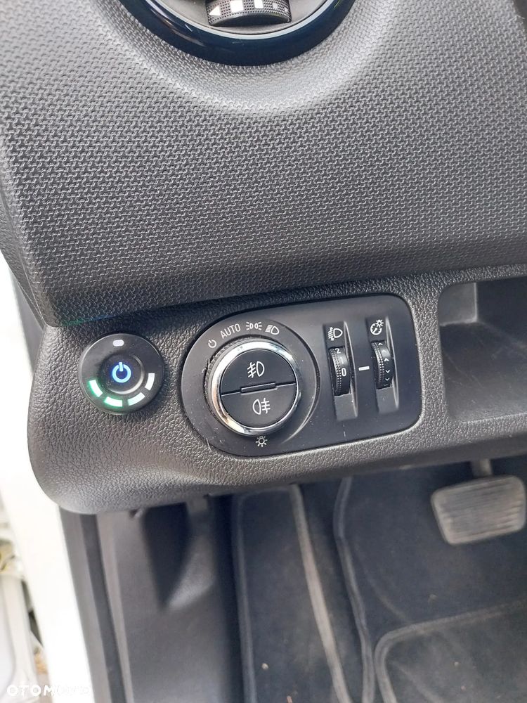 Opel Meriva 1.4 150 Jahre - 9