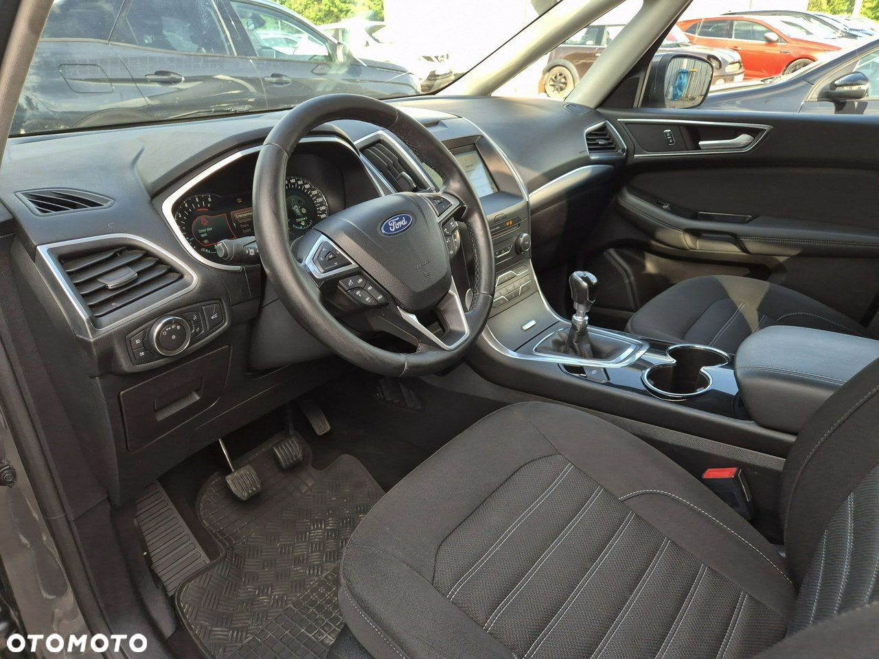 Ford Galaxy 2.0 TDCi Titanium - 12