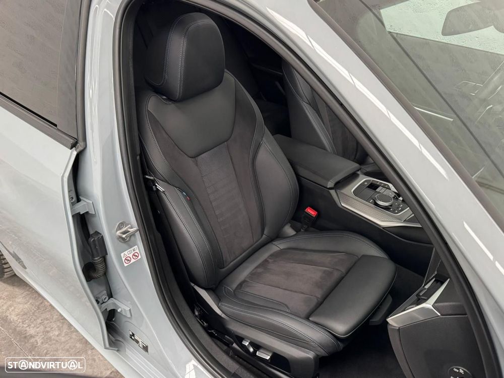 BMW 330 e Touring Pack M Auto - 45