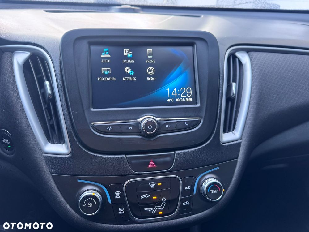 Chevrolet Malibu - 19