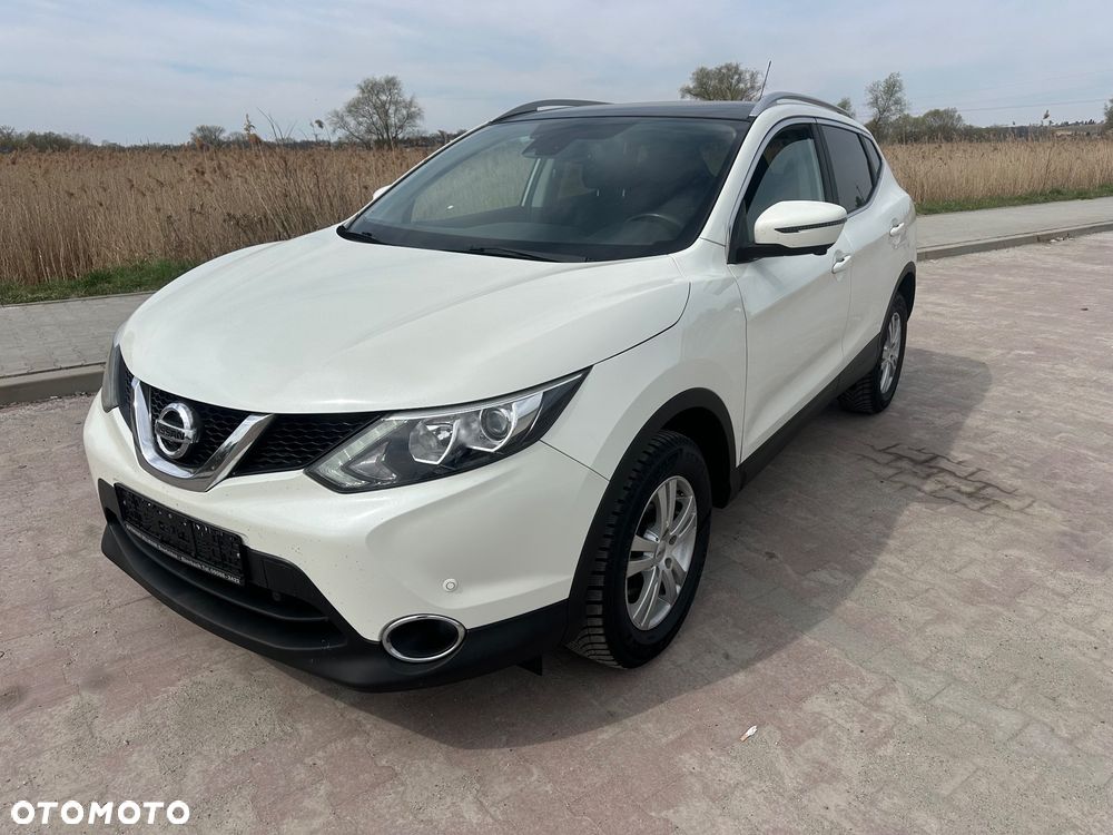 Nissan Qashqai 1.6 DIG-T Tekna - 1