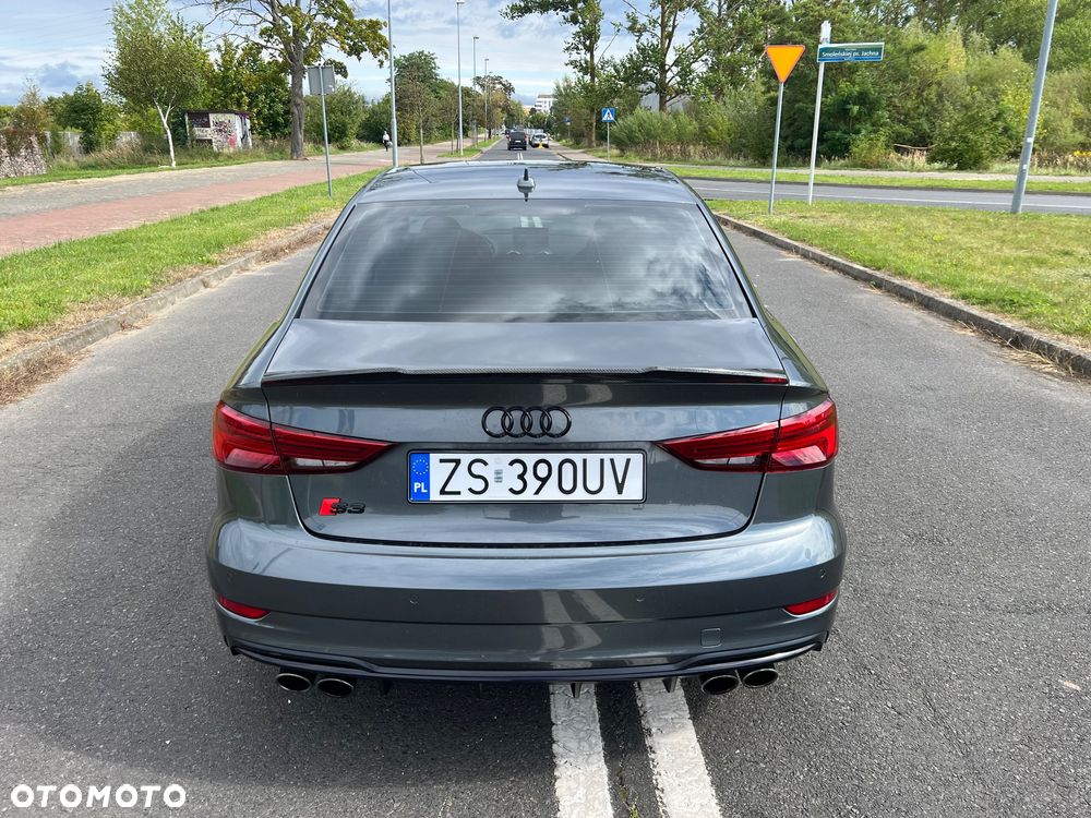 Audi S3 S tronic - 7