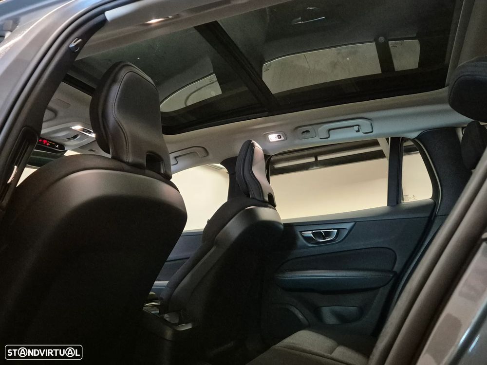 Volvo V60 2.0 T6 AWD TE Inscription Expression - 36