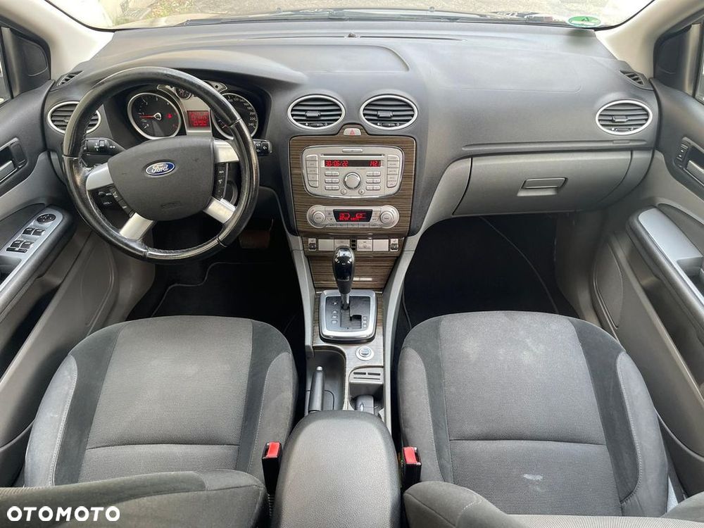 Ford Focus 2.0 TDCi DPF Ghia - 5