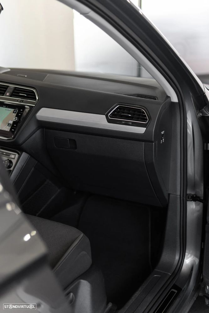 VW Tiguan 2.0 TDI Confortline - 39