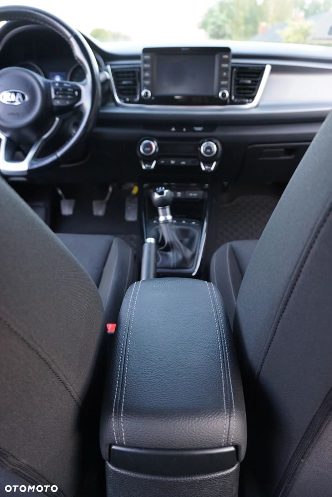 Kia Rio 1.2 XL - 21
