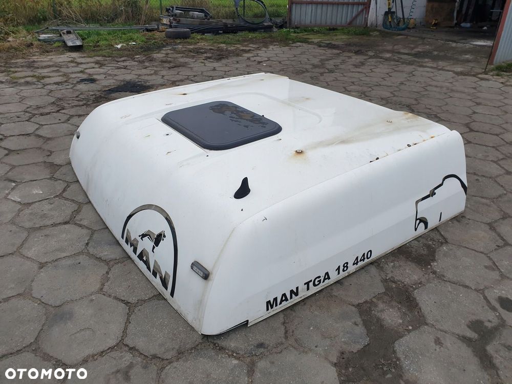 DACH GLOB CZAPA CZAPKA KABINY KABINA MAN TGX XLX - 3