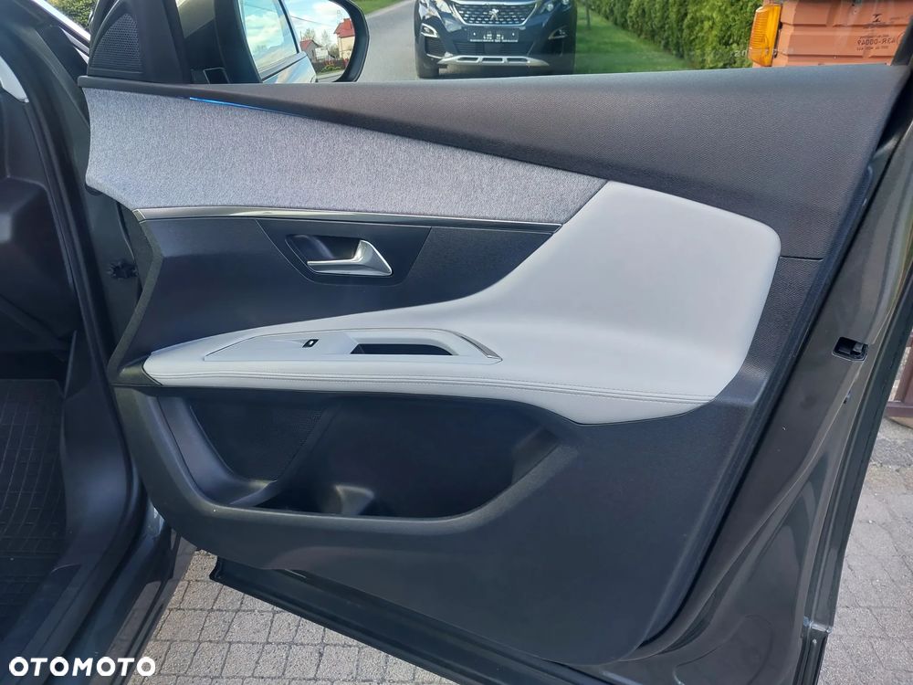 Peugeot 3008 BlueHDi 120 Stop & Start Allure - 25