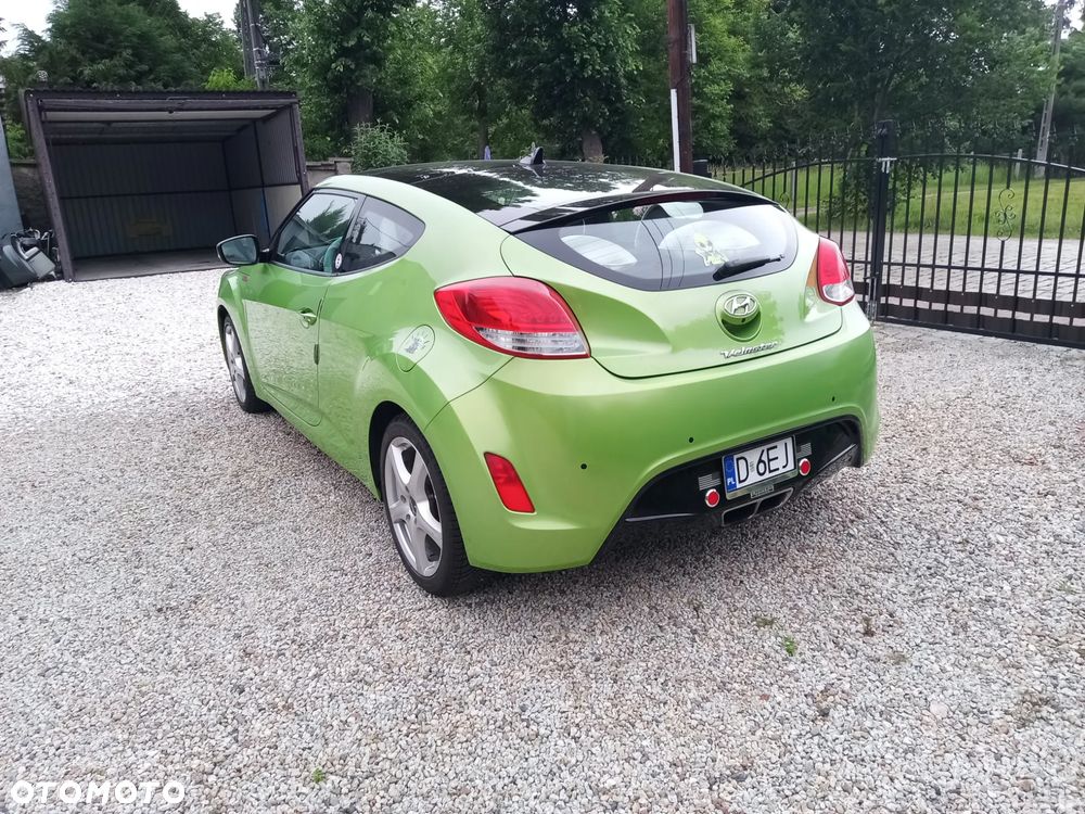Hyundai Veloster 1.6 DCT Premium - 3
