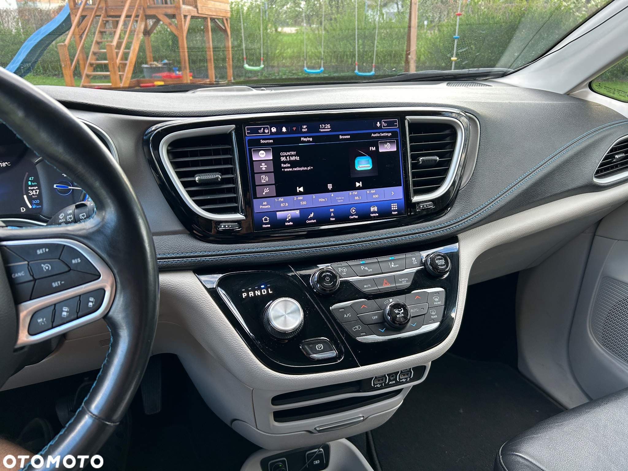 Chrysler Pacifica - 13