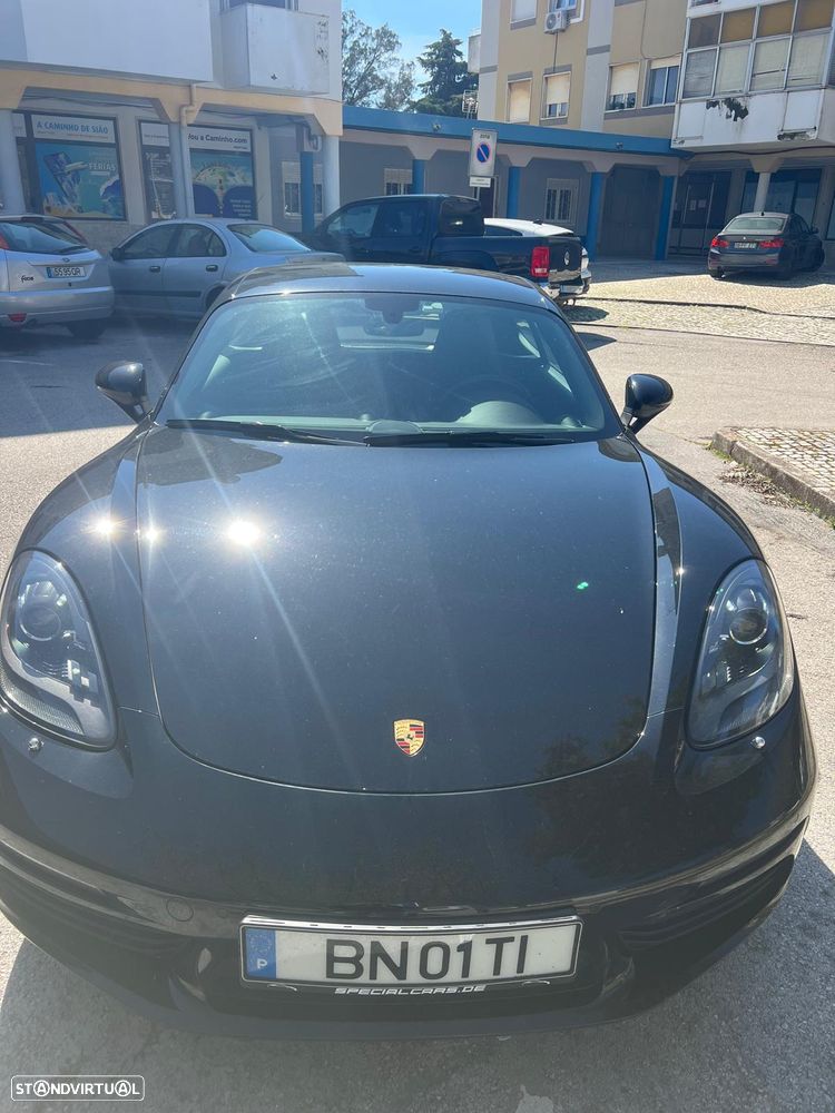 Porsche 718 Cayman - 2