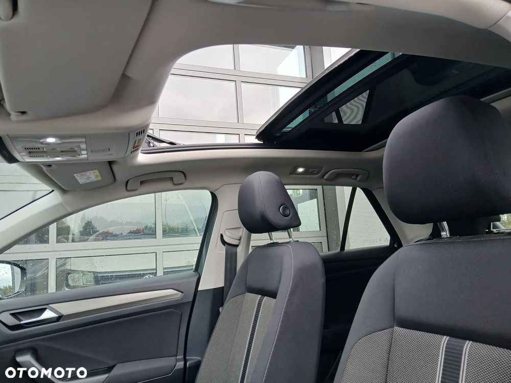 Volkswagen T-Roc 1.5 TSI ACT Advance - 25