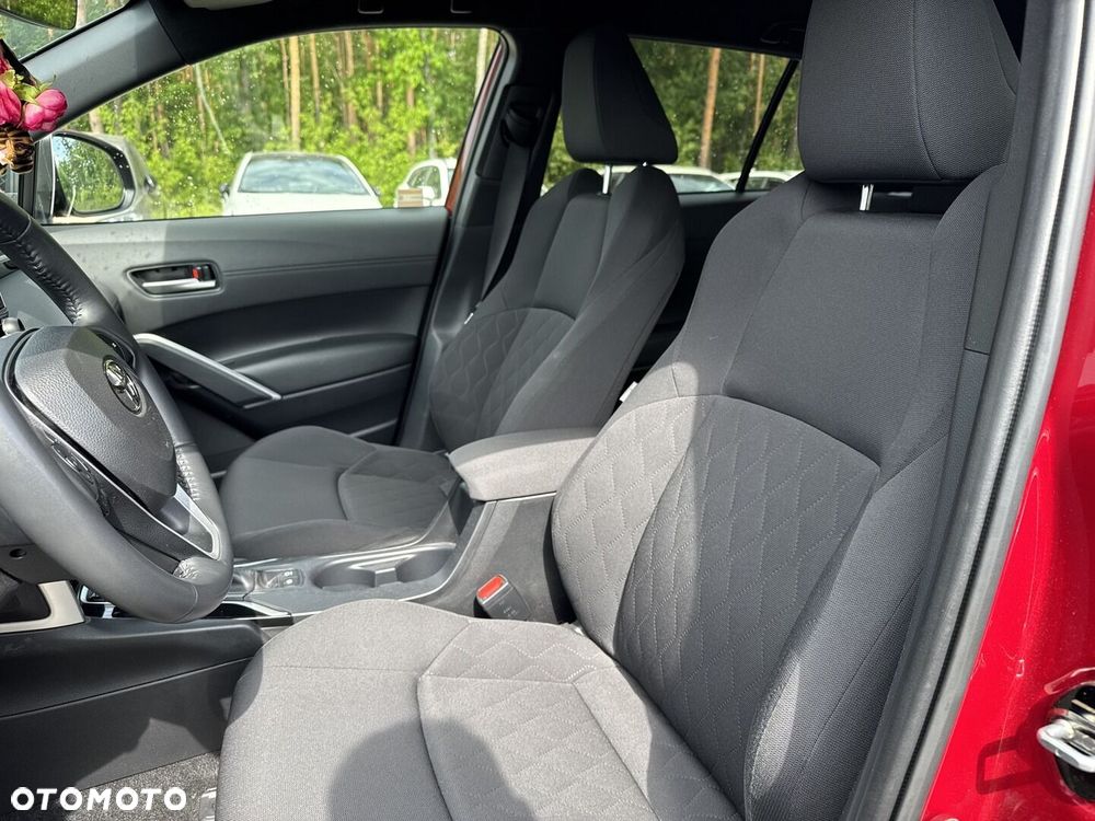 Toyota Corolla Cross - 14