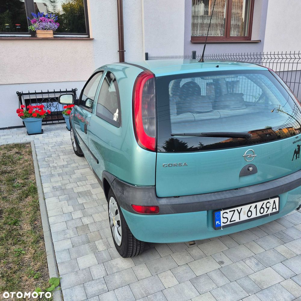 Opel Corsa 2003 photo 2