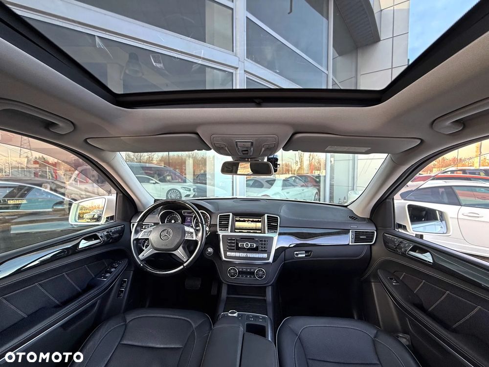 Mercedes-Benz GL 500 4-Matic - 5