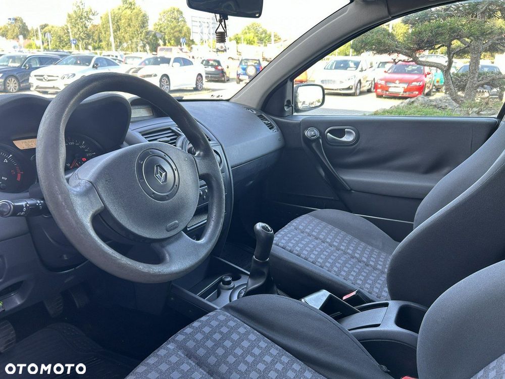 Renault Megane 1.5 dCi Authentique - 8