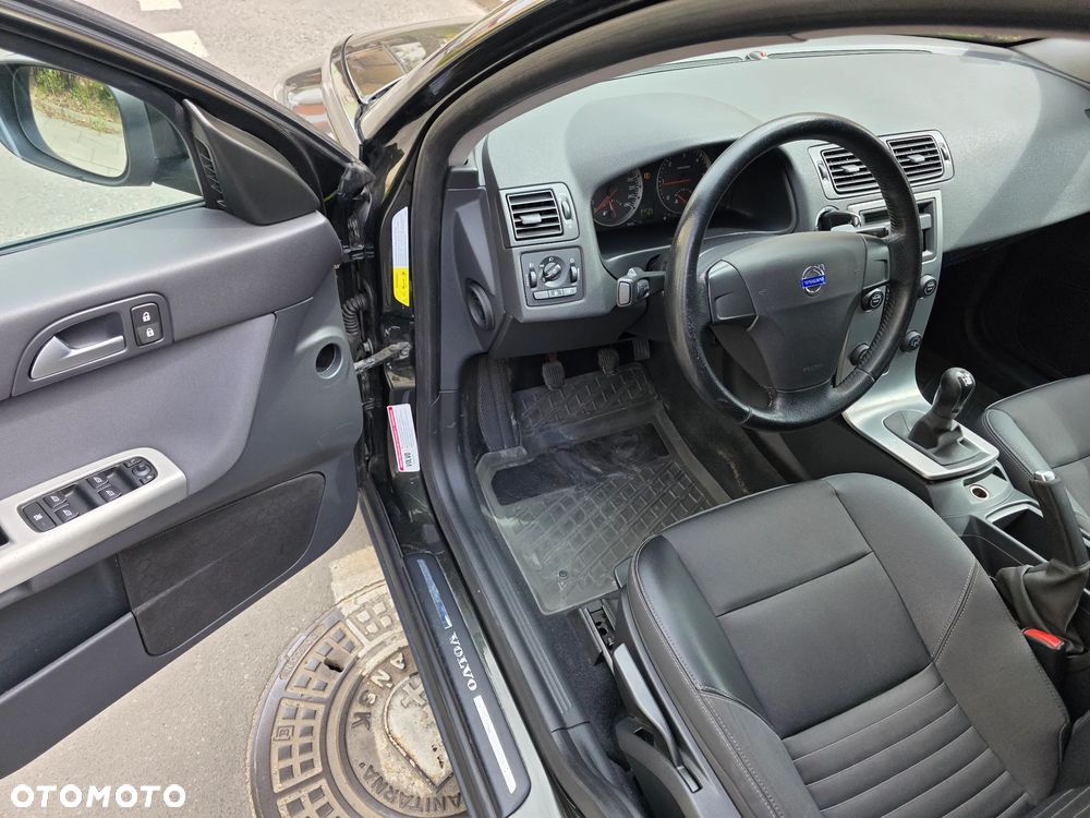 Volvo V50 2.0D Summum - 11