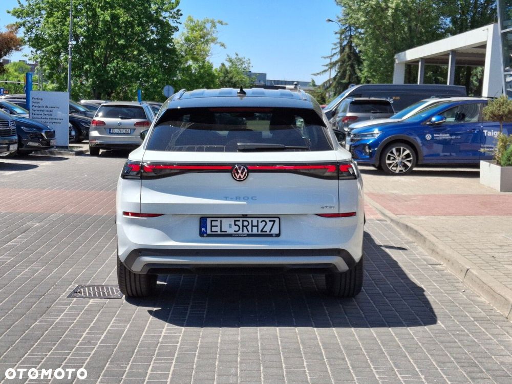 Volkswagen T-Roc - 8