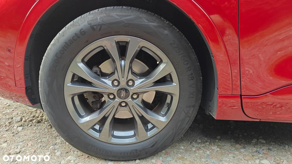 Ford Kuga 1.5 EcoBoost FWD ST-Line X - 9