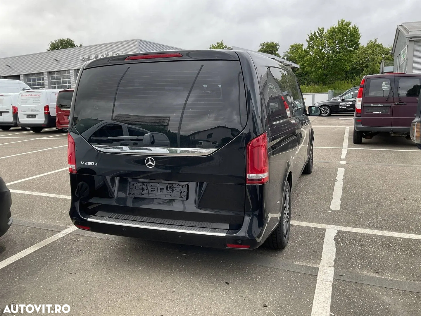 Mercedes-Benz V 250 d Combi Lung 190 CP AWD 9AT Exclusive - 4