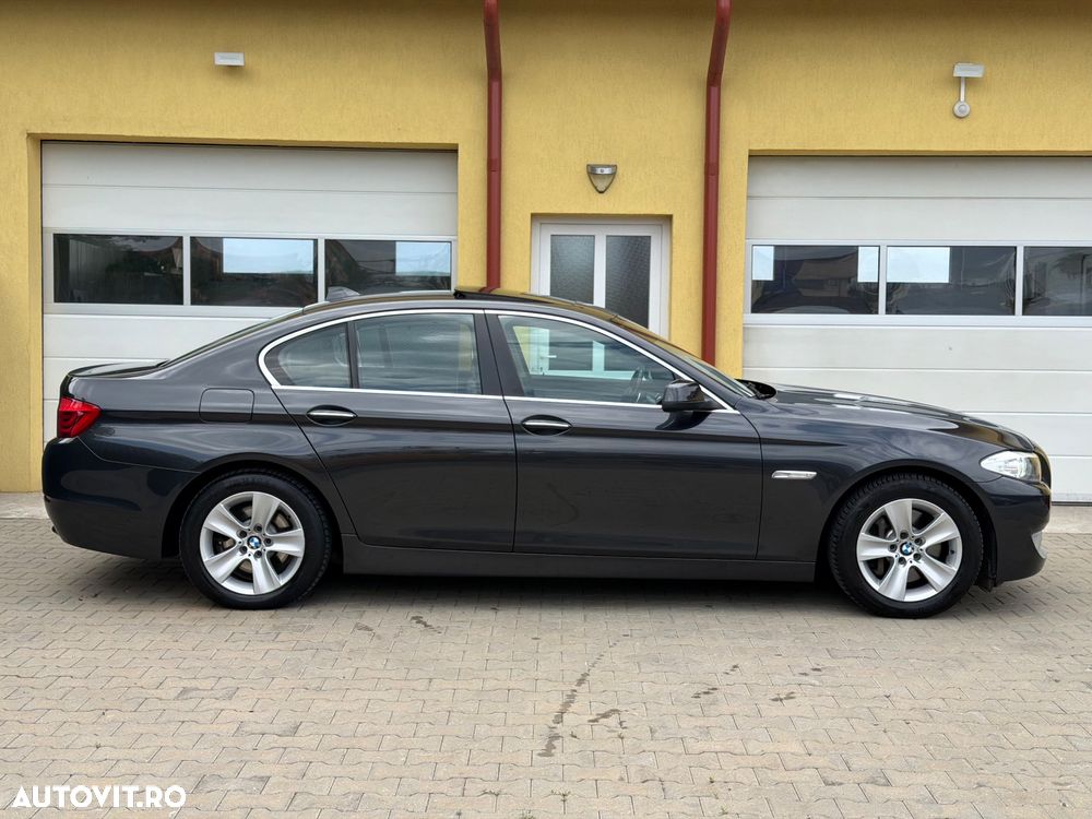 BMW Seria 5 525d xDrive Aut. - 39