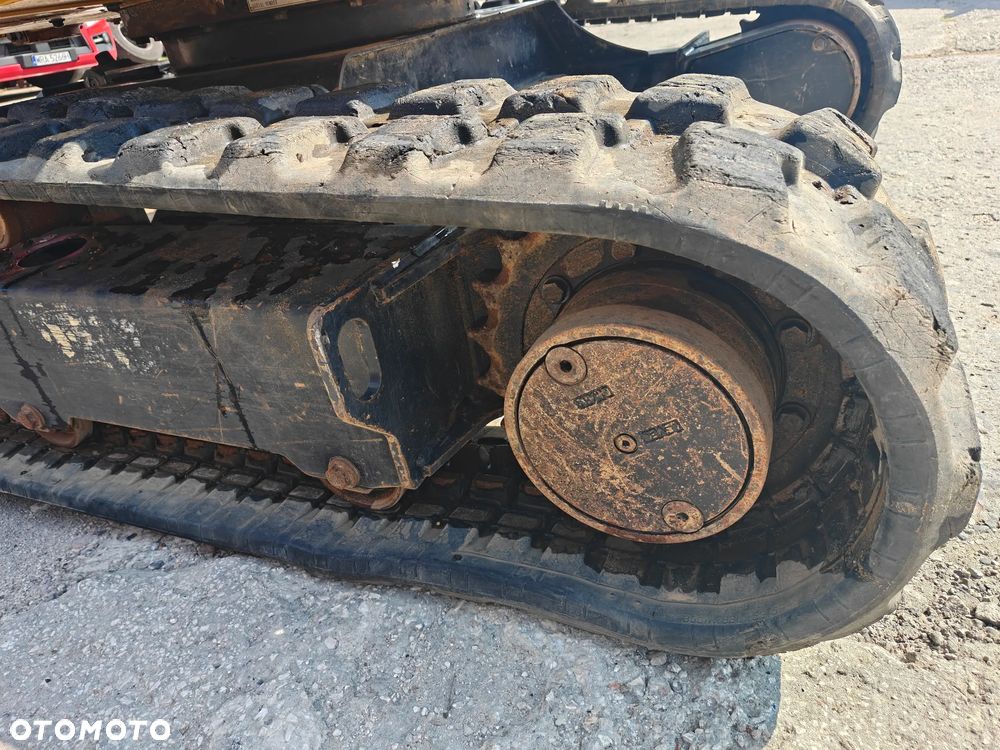 Caterpillar 302.7 - 11
