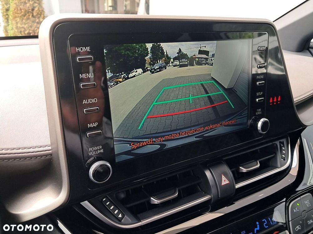 Toyota C-HR 2.0 Hybrid Executive - 22