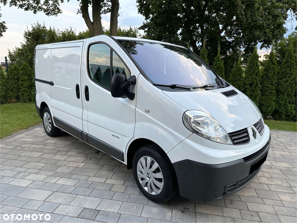 Renault Trafic - 1