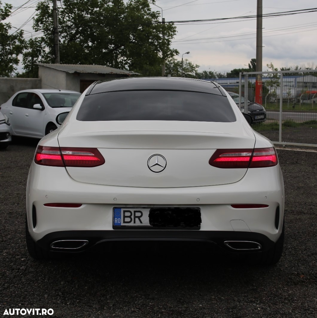 Mercedes-Benz E 220 d Coupe 9G-TRONIC AMG Line - 3