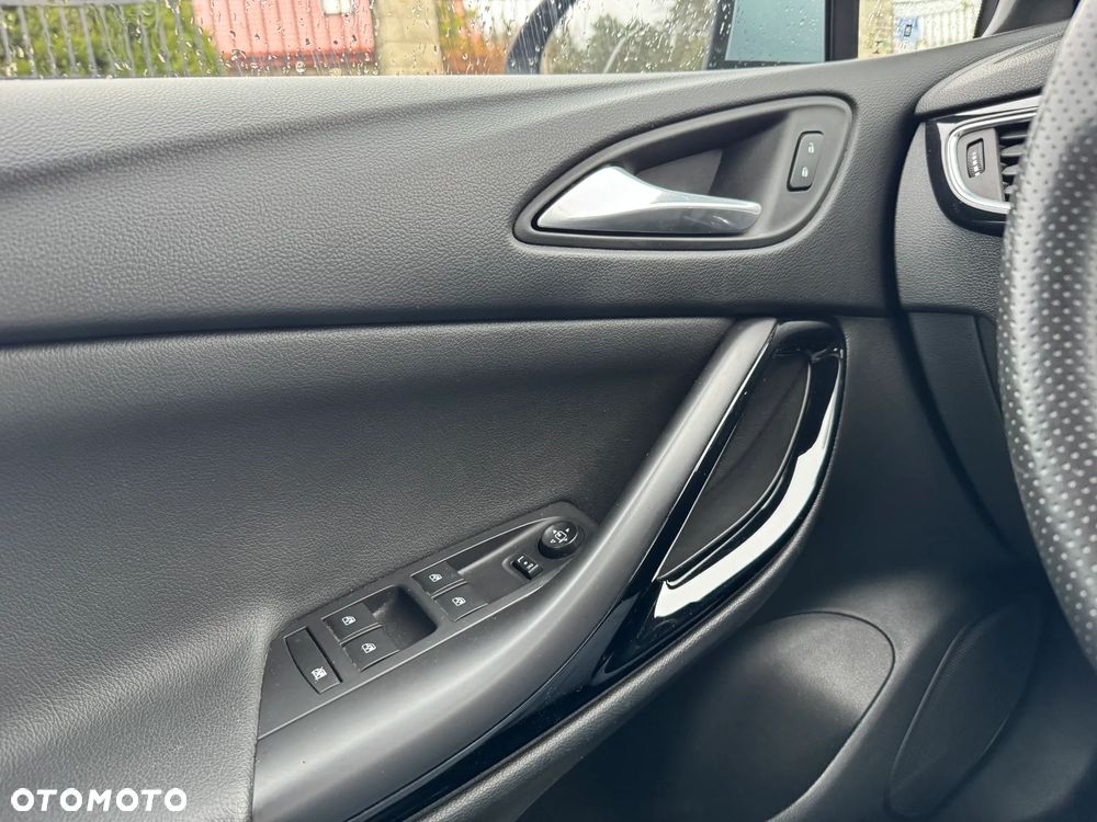 Opel Astra 1.2 Turbo Start/Stop Ultimate - 12